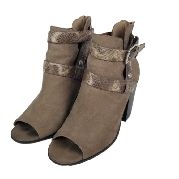 Arturo Chiang Caraleigh Peep Toe Leather Booties Warm Neutral Women's Size 8.5 - Picture 1 of 11